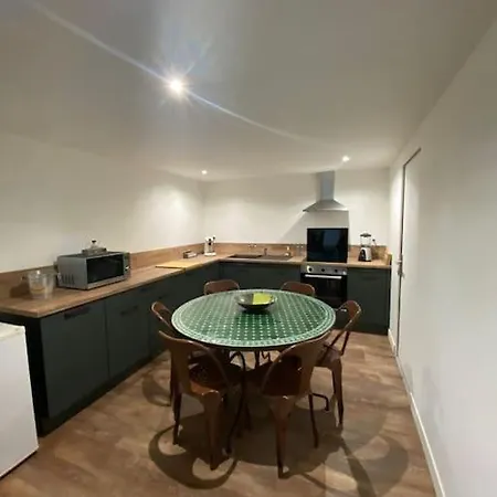 Loft Proche Centre Hotes Habitant A L Etage *